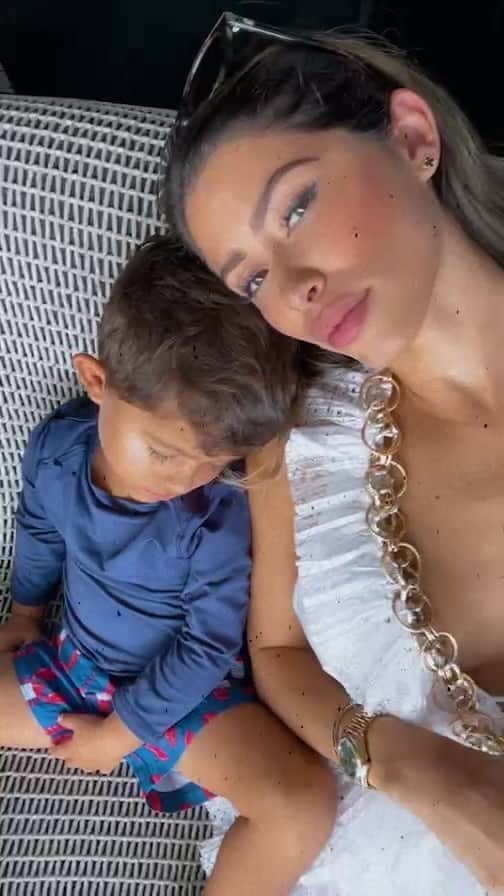 Alexandra M Rodriguezのインスタグラム：「Quarantena @sanlorenzoyacht @sanlorenzoamericas @places.co @ggcaramelo」