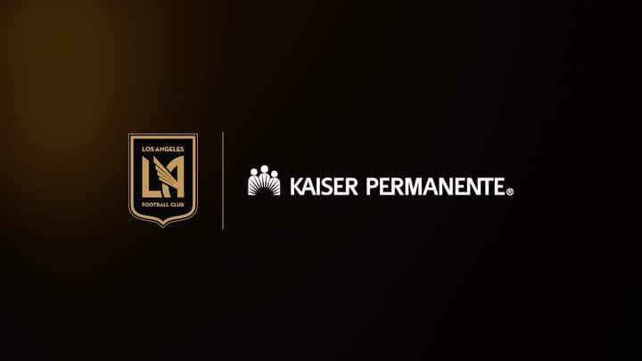 カルロス・ベラのインスタグラム：「This season, LAFC and our partners @kpscal have put in a lot of work off the pitch. Check out all we’ve done in the Los Angeles community! @lafc   Esta temporada, LAFC y nuestro socio @kpscal , hemos puesto un gran esfuerzo fuera de la cancha. ¡Ve todo lo que hemos hecho en la comunidad de Los Ángeles! @lafc」