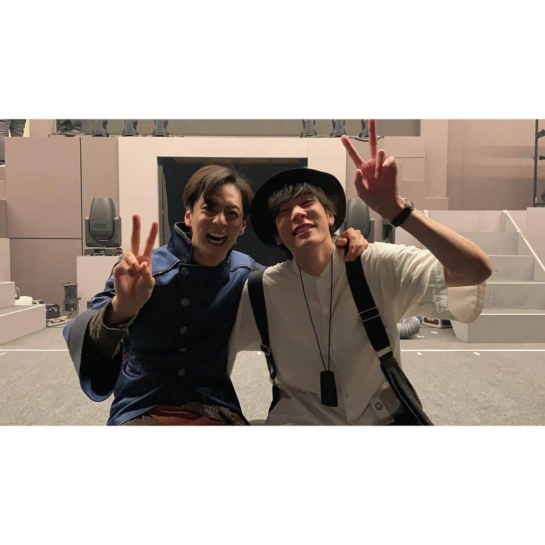 山口貴也さんのインスタグラム写真 - (山口貴也Instagram)「背中追い付けたのかな  実は、最後の1ページがありました。」10月19日 16時01分 - takaya_yamaguchi_official