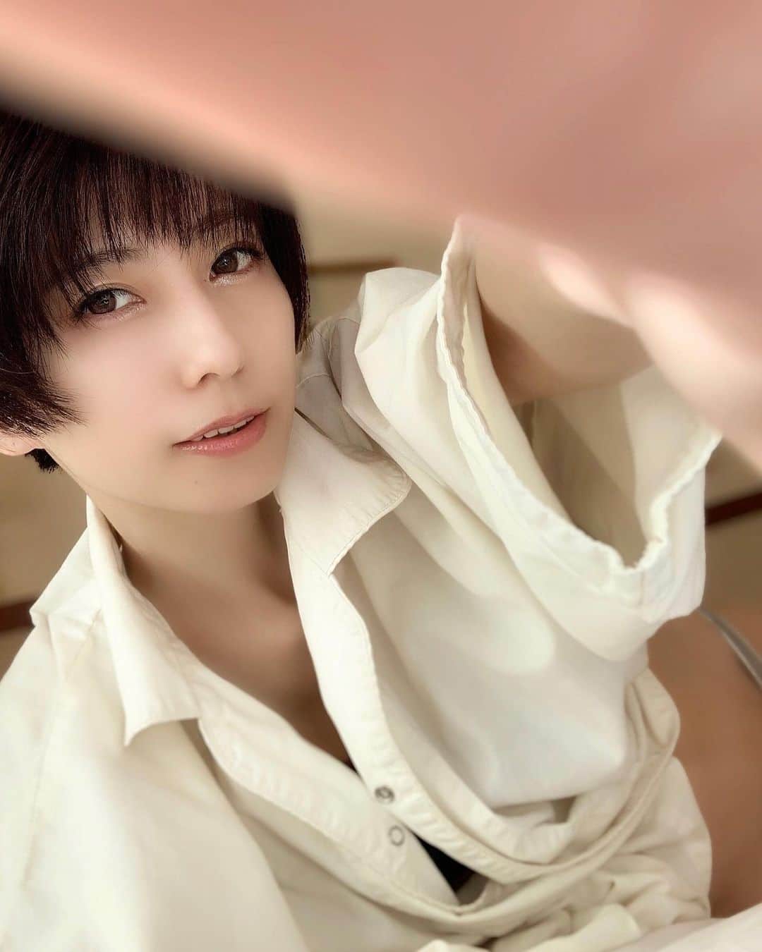 乃亜のインスタグラム：「急に気温が下がって冬になったみたいですね」