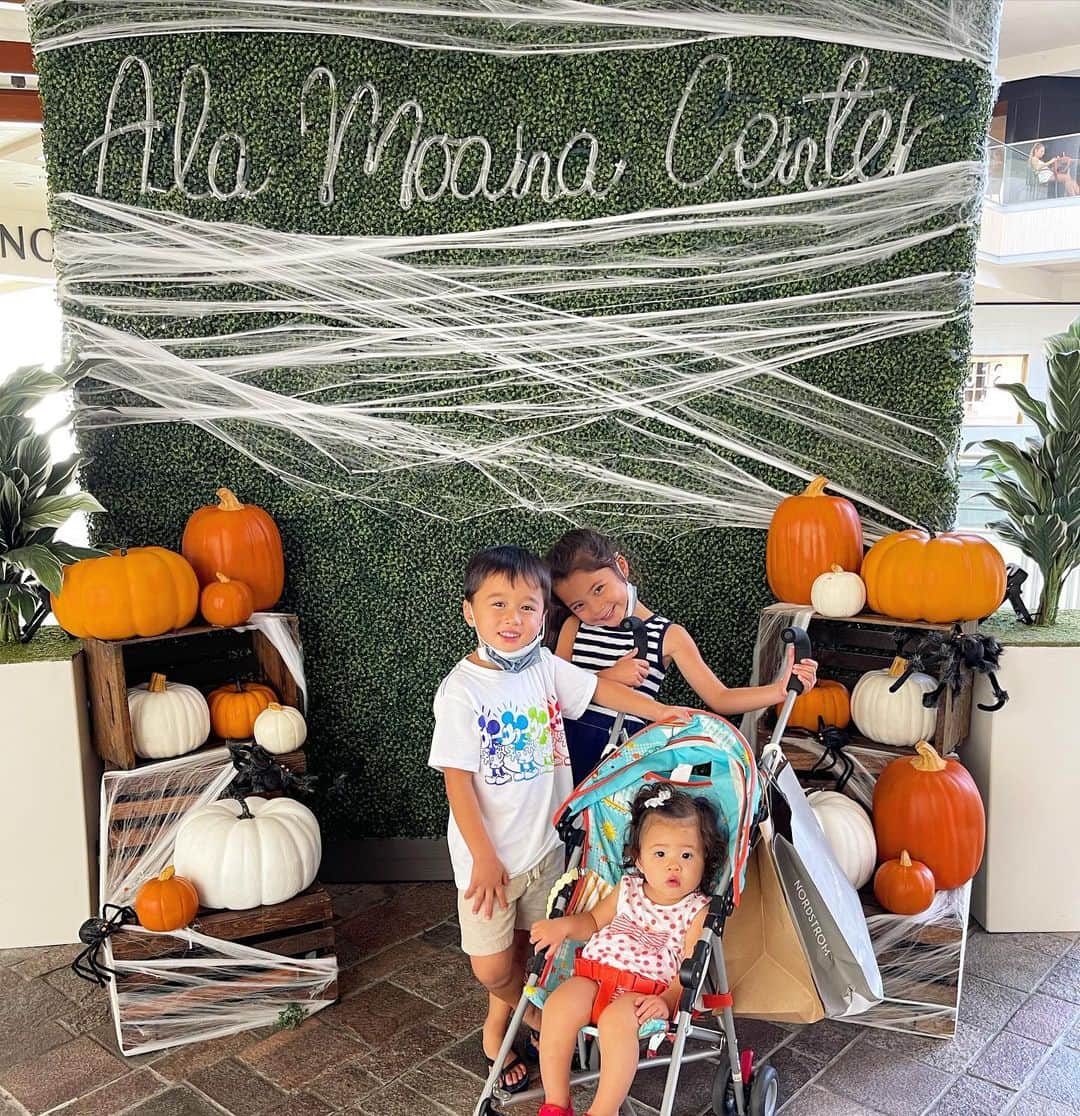 エリナ シルカのインスタグラム：「🎃👻💀」