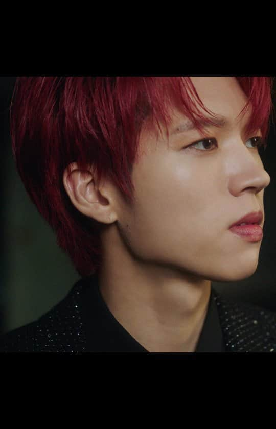 INFINITEのインスタグラム：「남우현(Nam Woo Hyun) ‘냉정과 열정 사이’ MV  2021.10.19 6PM (KST) Release  https://youtu.be/Bn__3gkWBto  #남우현 #NAMWOOHYUN #냉정과열정사이 #calmandpassion #With #INFINITE #인피니트」