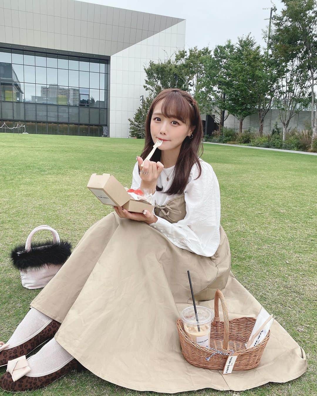 計良日向子（ひなひ）のグルメインスタ