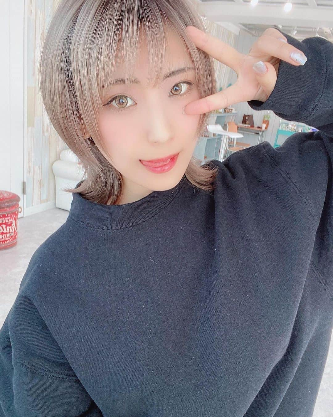 つんこさんのインスタグラム写真 - (つんこInstagram)「🌸」10月19日 23時45分 - tsunko_p