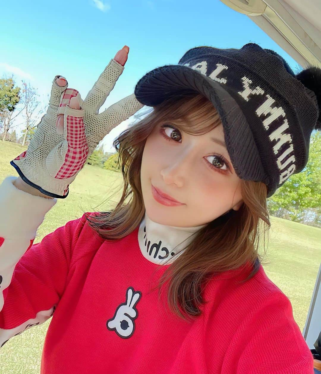 ゆかちんさんのインスタグラム写真 - (ゆかちんInstagram)「ブランク空いてますがゴルフ歴4年目突入⛳️  ゴルフウェアは  @archivio.official_online 🏌️‍♀️⛳️ かわいいよね✨ここ愛用してます💕  ゴルフいっぱい誘ってね🥰✨  #ゴルフ女子 #ゴルフ女子コーデ  #千葉バーディクラブ #千葉ゴルフ  #ゴルフウェア #ゴルフ大好き  #ゴルフ女子と繋がりたい」10月20日 19時35分 - y__chan___