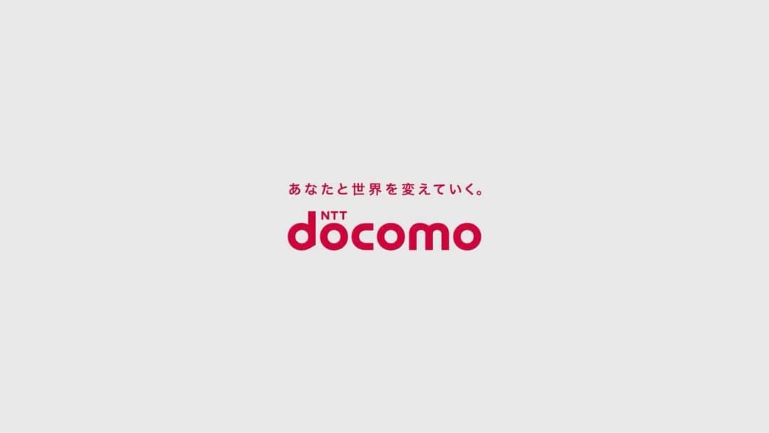 yurinasiaのインスタグラム：「NTT ドコモ 新WEB CM 「正解よりも、楽しいを答えに。」 「Quadratic Playground｣ @docomo.official   振付、動き、担当しました🔥🔥🔥  director @takase_yusuke   assistant @cocoroyen   cast @yokota_mayuu  @airu_kubozuka  @____seidai   dancer @alex_kwmt  @sara_1128  @teko_stagram  @miyuki_tami03  @____hin.a  @kuroken_walker  @riorio73  @winw1n_ray」