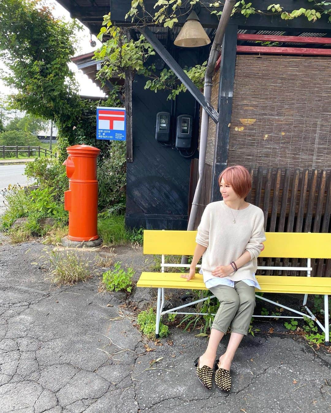 蜷川べにのインスタグラム：「. ⁡ 長野の美味しい空気と自然に 癒されてきました(´・ω・｀) ⁡ 戸隠神社はまた行きまーす！ ⁡  ⁡ #蜷川べに  #和楽器バンド  #全国ツアー  #長野公演 #戸隠神社  #十割そば  #戸隠神社奥社  #奥社  #パワスポ #pleasesubscribe  #津軽三味線  #三味線  #shamisen  #youtubechannel  #benininagawa  #wagakkiband」