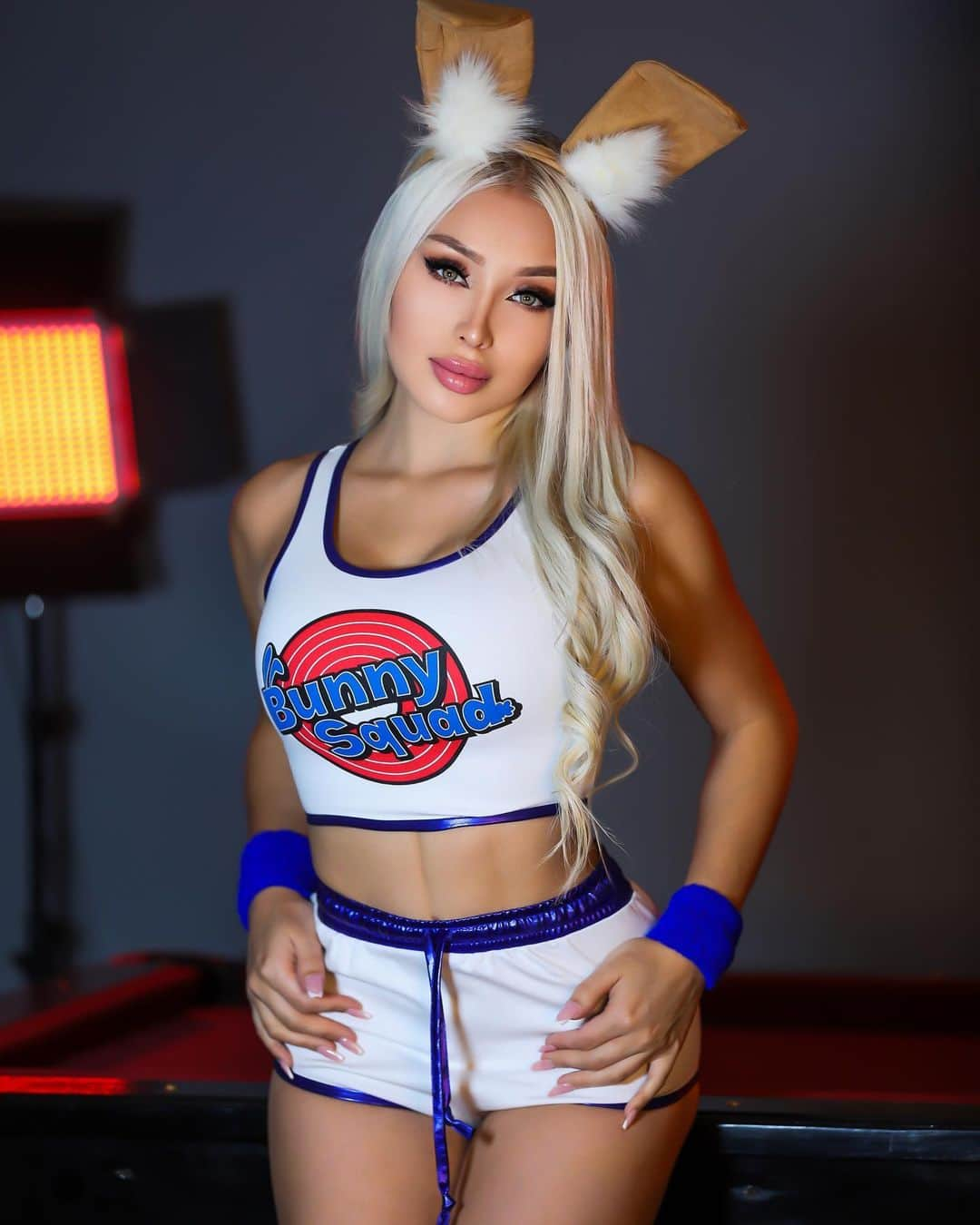 ダニエラ・チャベスさんのインスタグラム写真 - (ダニエラ・チャベスInstagram)「Lola Bunny🎃 Cuál crees es el disfraz favorito para este año? @fashionnova @novamen fashionnovapartner.」10月21日 2時37分 - daniellachavezofficial