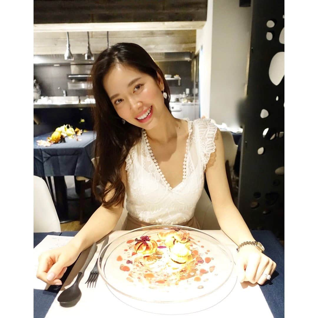 May Pakdee メイ パクディさんのインスタグラム写真 - (May Pakdee メイ パクディInstagram)「Date night 💄🙈」10月21日 10時41分 - maypakdee