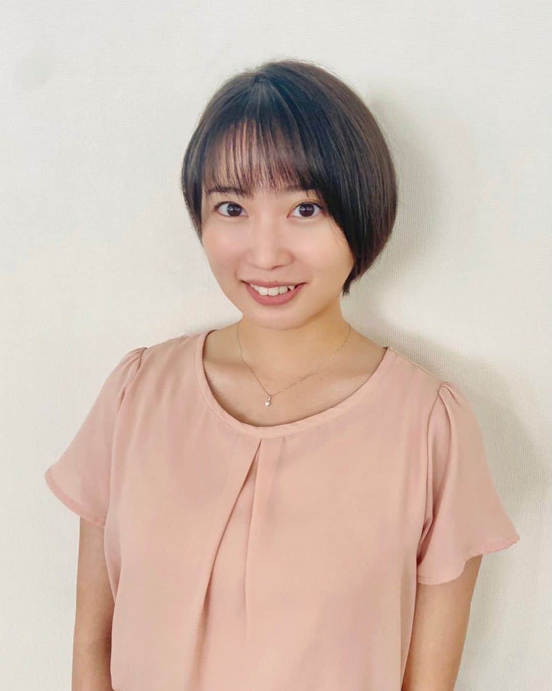 志田未来のインスタグラム：「📺TV情報📺  今夜22時〜！ 『#SUPERRICH』第2話の放送です🙋🏻‍♀️  今夜もぜひぜひ、ご覧ください🙇‍♀️✨  @super_rich_cx  #すぱっち #木10 #フジテレビ」