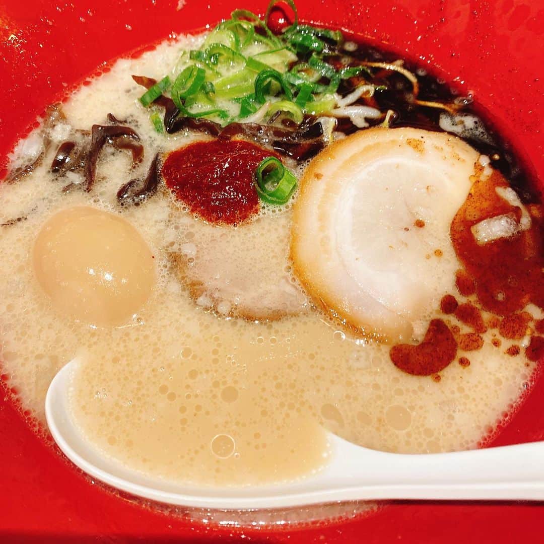 のインスタグラム：「🍜💛💛💛」