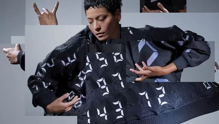 菅原小春のインスタグラム：「TYPE-Ⅱ Tatsuo Miyajima   ISSEY MIYAKE  A-POC ABLE ISSEY MIYAKE」