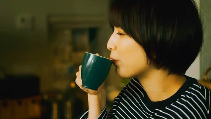 the shes goneのインスタグラム：「New Music Video  「Make my day」  "2021.10.22 21:00"  coming soon...  #theshesgone」