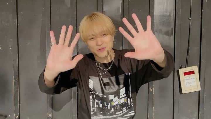 吉田広大のインスタグラム：「KODAI YOSHIDA  LIVE TOUR 2021 -Flash-  初日"柏PALOOZA" 最高のスタートをきれました！！  明日は【さいたま新都心HEAVEN'S ROCK】です🔥 お楽しみに⚡️  #flash #tour2021」
