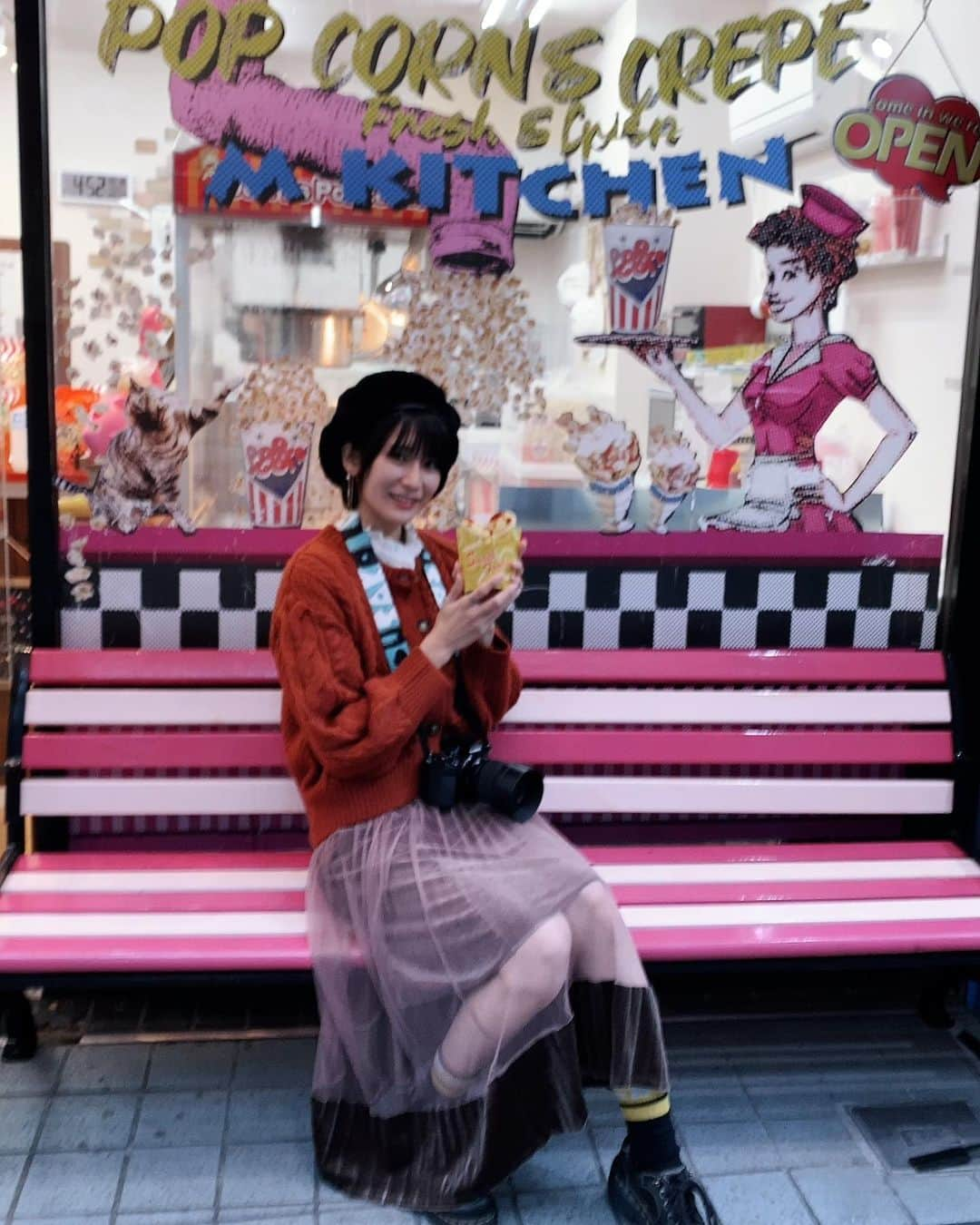 来栖うさこさんのインスタグラム写真 - (来栖うさこInstagram)「🍿  撮って頂きました✨ありがたい。  可愛かった〜&美味しかった〜  #来栖うさこ  #齧り付きたいお尻 #愛媛県産グラドル #グラドル #グラビア #ショートカット女子 #お尻 #model #cosplayer #亀有 #ニットカーディガン  #zara #gu #mkitchen」10月21日 22時44分 - kurusu_usako