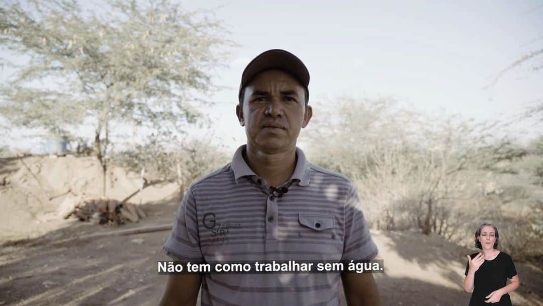 ジルマ・ルセフのインスタグラム：「O Governo Federal vai iniciar as obras do Ramal do Salgado e levar água a 54 municípios do Ceará. Isso significa que 4,7 milhões de cearenses os quais, hoje, não têm acesso à água para atividades básicas poderão voltar a plantar, a criar gado e a sonhar com dias melhores. O investimento previsto nas obras é de R$ 600 milhões. #JornadaDasÁguas」