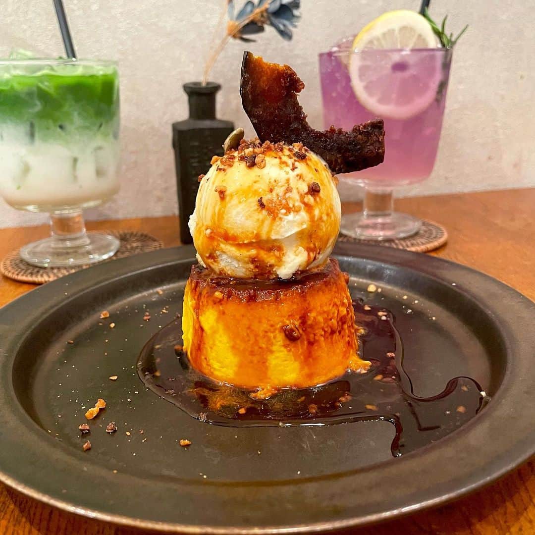 深川舞子さんのインスタグラム写真 - (深川舞子Instagram)「ずっと行ってみたかったカフェ☕️ 素敵すぎるカフェでした！  久々に友達が写真撮ってくれたので載せます😂  #太宰府カフェ #cobacafe」10月22日 19時49分 - f.maiko_0705