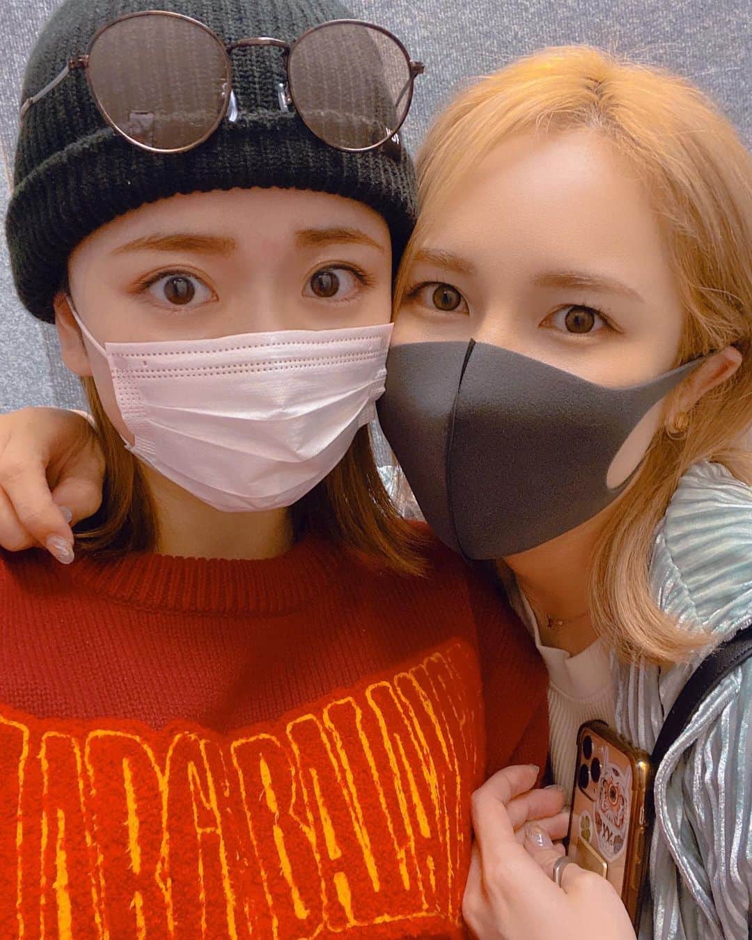 にこのインスタグラム：「きょーはありしゃんの日  念願のRaviyでハイフして もらいました🤭✨ 通い詰めて顔失くす卍  @raviy31」