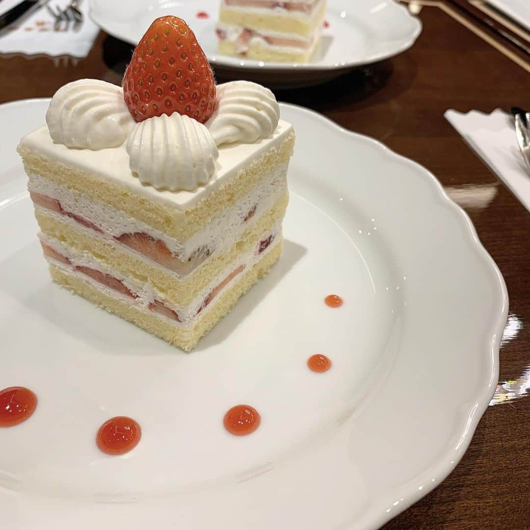 のインスタグラム：「甘い物沢山食べたい」