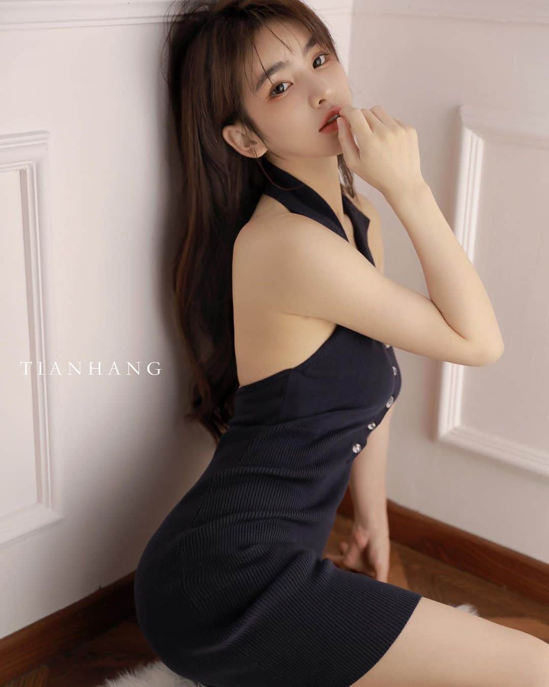 Shikaさんのインスタグラム写真 - (ShikaInstagram)「Model: Ro 🇨🇳  #china #chinesegirl #chinese #model #modeling #modelphotography #style」10月22日 22時58分 - shika.kamisaka