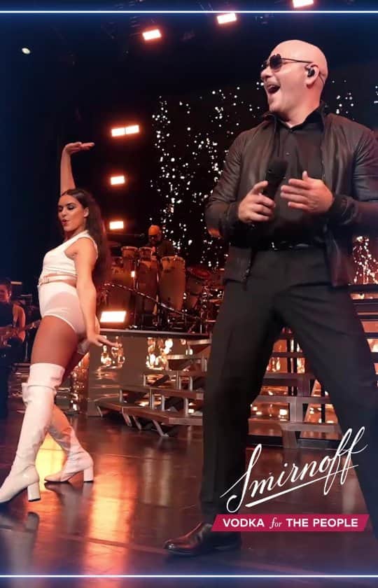のインスタグラム：「#Ad Big thanks to the #IFeelGoodTour sponsor @Smirnoff. The full video of me performing “I Feel Good” live on tour is now available on @Youtube. Dale!」