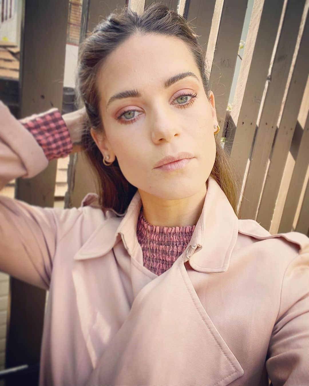 リンジー・フォンセカさんのインスタグラム写真 - (リンジー・フォンセカInstagram)「Getting out of the sweats to see good friends after a hard week.」10月23日 6時27分 - lyndsyfonseca