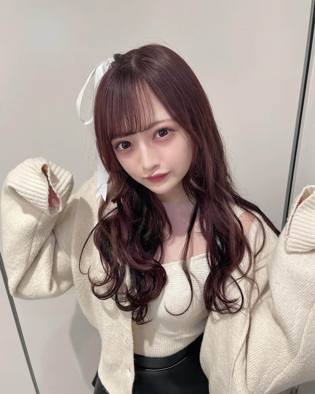 小林莉奈さんのインスタグラム写真 - (小林莉奈Instagram)「ずっとすき？」10月23日 23時01分 - rina_yoruami