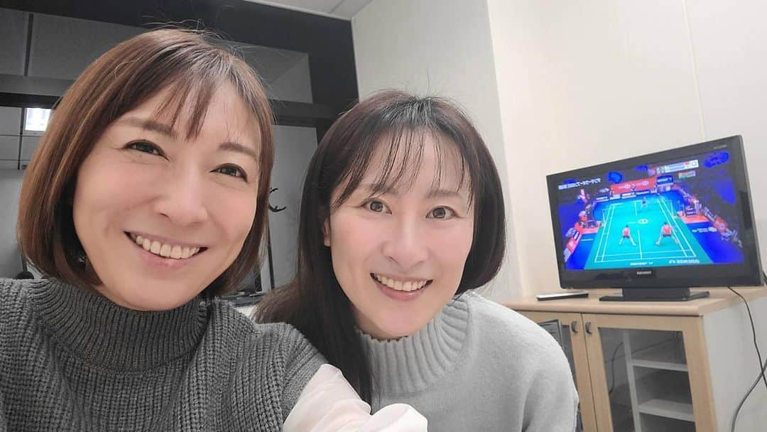 平山優のインスタグラム：「お久しぶりの小椋さん☺️ J SPORTSの解説で会えました✨」