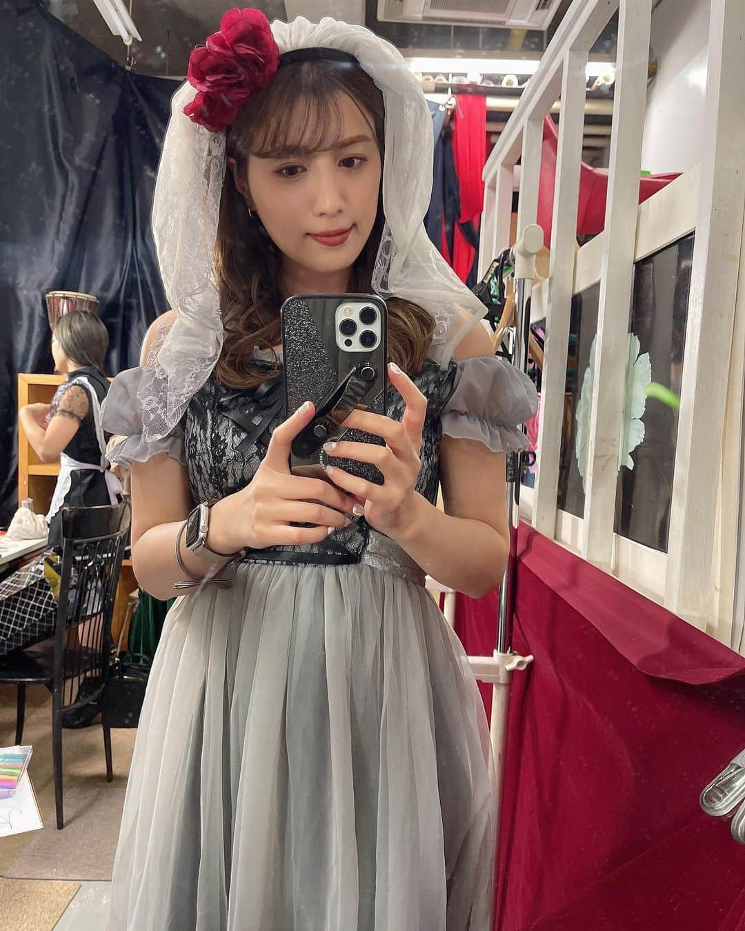 御子柴かなさんのインスタグラム写真 - (御子柴かなInstagram)「ホーンテッドブライド👰‍♀️🧟‍♀️👻 （最後は懐かしの、、、🍖笑）」10月23日 14時28分 - kanakana2510