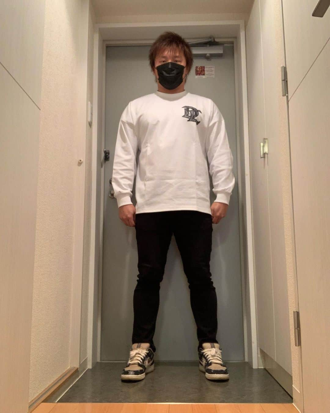 岩本煌史さんのインスタグラム写真 - (岩本煌史Instagram)「ペイズリー柄コーデ  T-shirt:DUALISM Pants:nudie jeans Socks:DUALISM Kicks:NIKE SB DUNK LOW PRM QS TRAVIS SCOTT  #ajpw #全日本プロレス #スニーカーヘッズ #三重県 #桑名市 #出身 #岩本煌史 #dualism #nudiejeans  #nike #ナイキ #dunk #dunklow #nikesb #ナイキエスビー #ダンク #ダンクロー #travisscott #トラヴィススコット #cactusjack #カクタスジャック #travisdunk #トラヴィスダンク #ペイズリー柄 #ootd」10月24日 16時15分 - koji_iwamoto