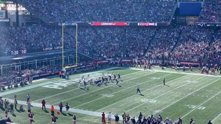 サイモン・シュナピアのインスタグラム：「Let’s go Pats!!!!  #patriots  #gopats #nfl」
