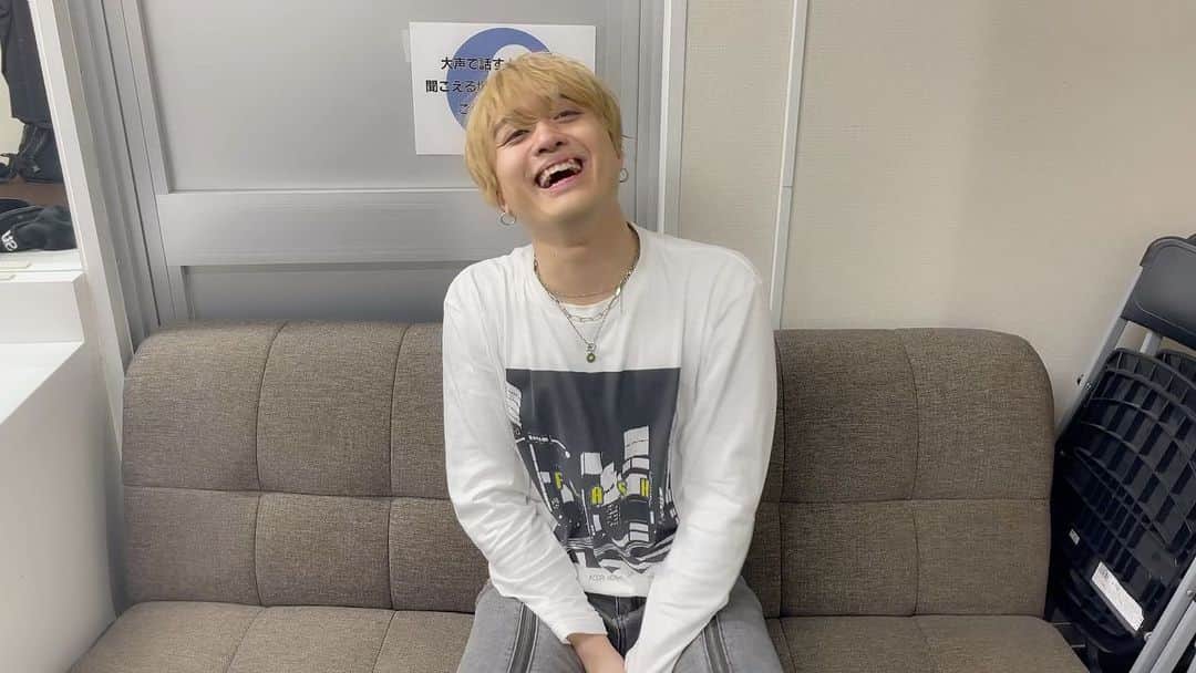 吉田広大のインスタグラム：「KODAI YOSHIDA  LIVE TOUR 2021 -Flash-  3公演目"名古屋SPADE BOX"🎸 最高の盛り上がりをありがとうございました！  本日も広大の危険な秘密が暴露されました🤫w  明日は【京都MUSE】 お楽しみに⚡️  #flash #tour2021 #nagoyaspadebox」
