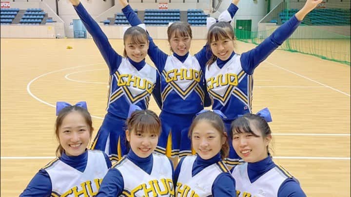 中央大学応援団チアリーディング部SPIRITSのインスタグラム：「【白門祭カウントダウン】  白門祭ステージまであと“5️⃣日”となりました❣️ 本日の動画は個性溢れ(すぎ？)てる我らが3年生です🌝🌱ユニークな撮影方法にぜひご注目ください👀⚡️  👯‍♀️SPIRITS白門祭演技💕 10/29(金)16:00~16:30 2ステ 10/31(日) 14:00~14:30 2ステ  🎺応援団白門祭演技🎌 10/29(金) 15:30~16:00 2ステ 10/30(土) 17:00~17:30 2ステ  ⚠︎撮影時のみマスクを外しています。  #中央大学#応援団 #中央大学応援団 #チアリーディング#SPIRITS#白門祭#カウントダウン#カウントダウン企画#cheer#cheerleading#cheerleadingteam#chuo#chuouniv#チア部#チア」