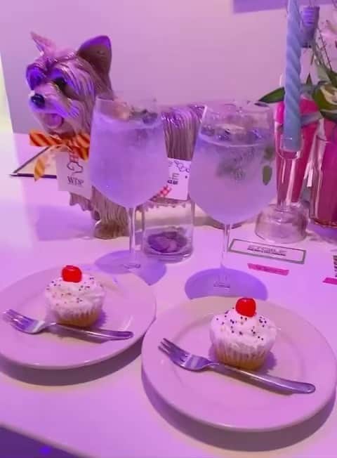 双木昭夫のインスタグラム：「モヒートとカップケーキの組み合わせ」