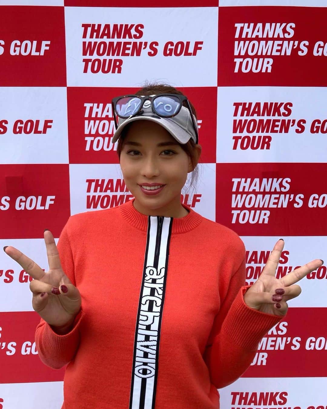 原田怜奈のインスタグラム：「先日#twgttour に出場しました☺️ サポーターの皆様と ローピングなしで 試合を観戦していただけて 楽しい試合となりました☺️  結果は3アンダーで4位Tでした☺️ 69を久々に出せたことも 嬉しいですが、 今までずっと悪かった TWGTで結果がだせて 嬉しい気持ちです☺️  このオフは 今まで以上に トレーニングをして 頑張ります☺️  これからも応援してもらえると 嬉しいです☺️ . . . . #TWGT #試合　#女子ゴルフ　#GOLF」