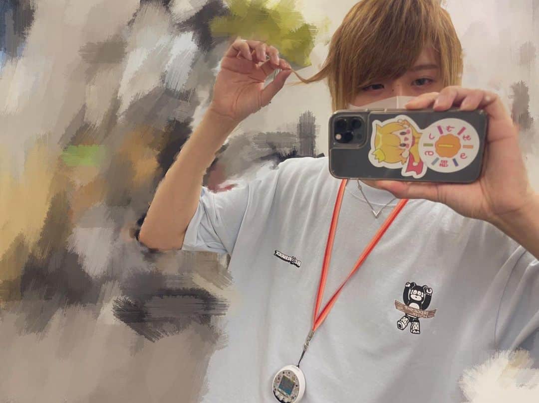 からつけあっきぃのインスタグラム：「夏も終わったね #たまごっち4にました」