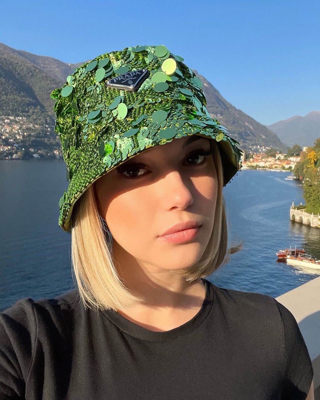 サラ・スナイダーのインスタグラム：「Italy 💚」