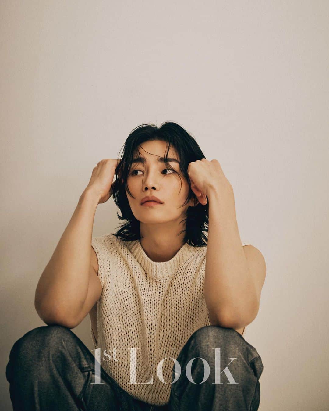 キム・ジェヨンのインスタグラム：「화보😘 좋다  #1stlookofficial」