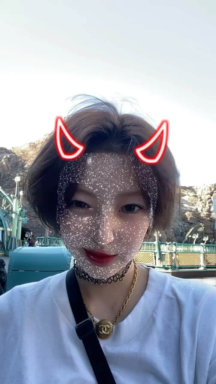 のインスタグラム：「ディズニー投稿おわり👋🏽👋🏽👋🏽」