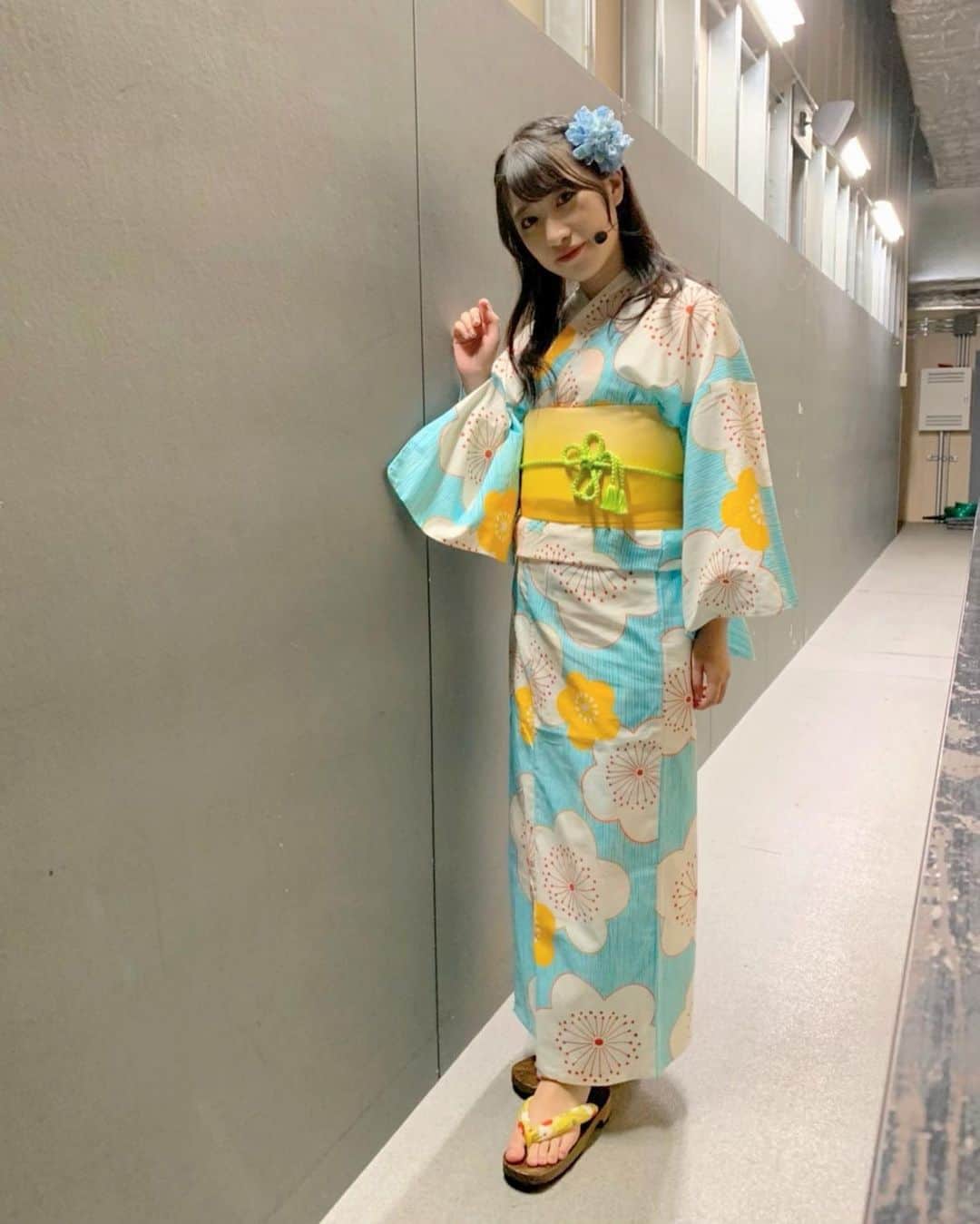 加藤一華のインスタグラム：「. 💠💠💠  #いや季節感どした #まだ載せてなかったオフショ #夏の終わりに浴衣ぺたり #いやもう秋だけどさ🍁 #むしろ冬☃️ #ボンサマ聴いて #冬も熱くなっちゃお🔥」