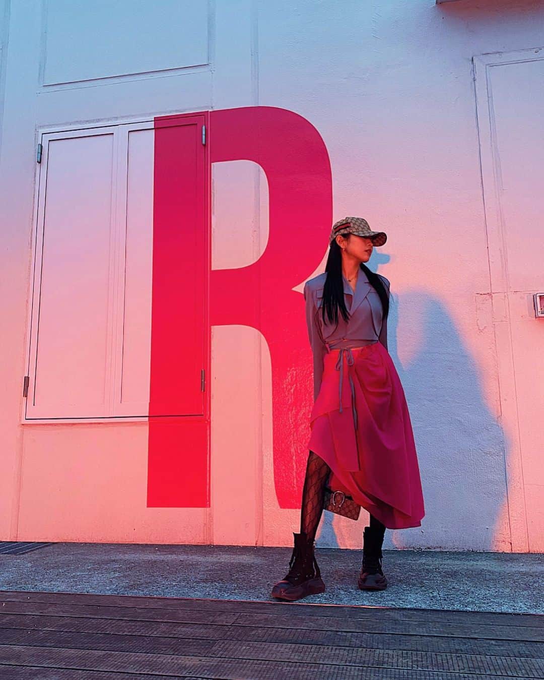 のインスタグラム：「R 💙」