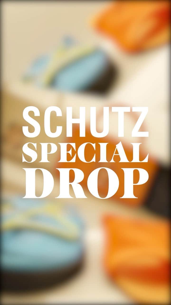 Schutzのインスタグラム：「SCHUTZ SPECIAL DROP #14  @sowagner apresenta a coleção Active Summer e as novas Rainbow Bags」