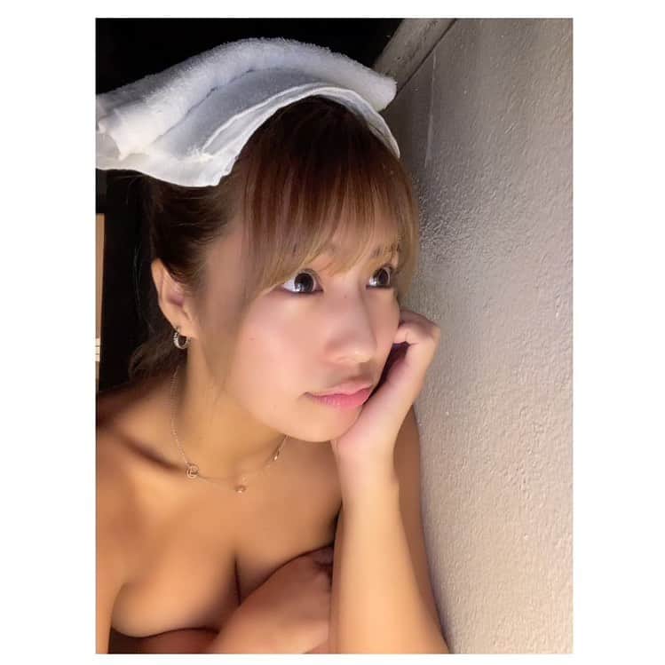 橋本梨菜さんのインスタグラム写真 - (橋本梨菜Instagram)「ぬん。  おやすみ。」10月25日 23時48分 - hashimoto_rina_