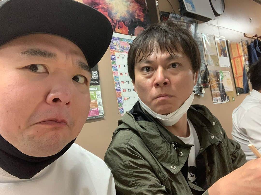 内山信二さんのインスタグラム写真 - (内山信二Instagram)「久しぶりに八ちゃんラーメン🍜  うまか〜😆😆😆」10月26日 1時12分 - meetbowl2929