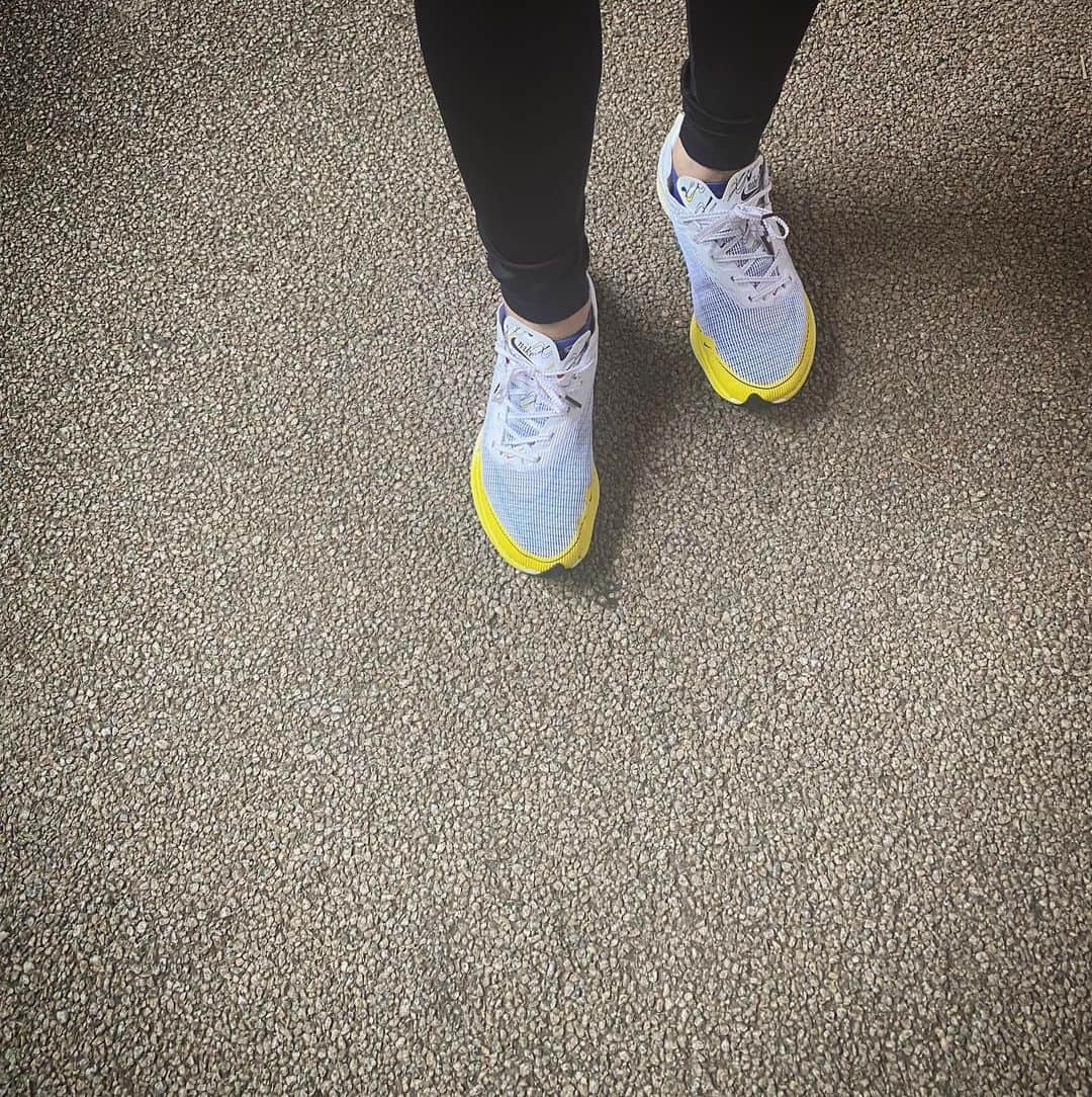 畑野ひろ子のインスタグラム：「ランニング再開🏃‍♀️ ランニング頑張ってる人達が増えてきて刺激を受けました✊ やっぱり走ると気持ちいいですね😆」