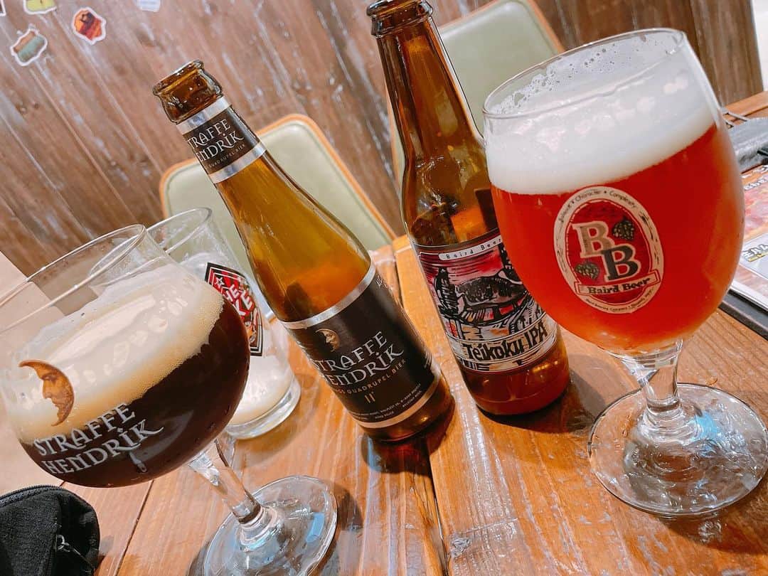 七海さんのインスタグラム写真 - (七海Instagram)「みんなのおすすめクラフトビールはなんですかっ？？ ・ ・ #ビール #ビール好き #クラフトビール #beer #craftbeer」10月26日 12時13分 - nanami_bwmg