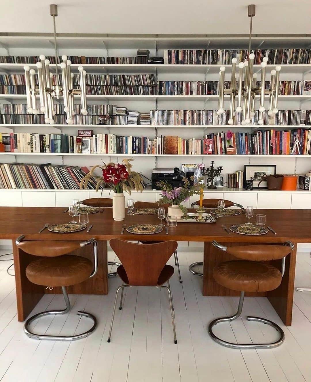 Interior | Lifestyle | Loveのインスタグラム：「Ines Melia puts a smile on your face | photo from @inesmelia」