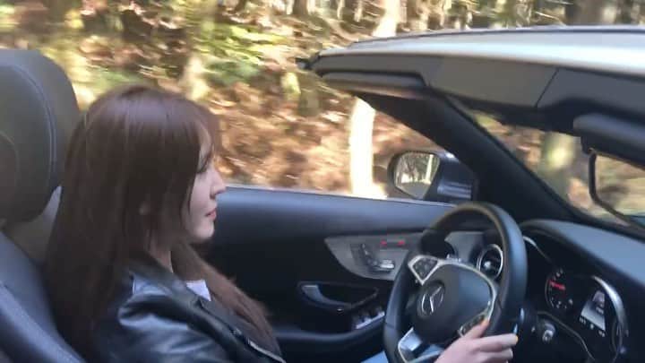 オ・ヨンギョン のインスタグラム：「마스크 없이 운전하던 제주도 좋았는데❤️ 돌아가자 Lets go back to before covid-19」