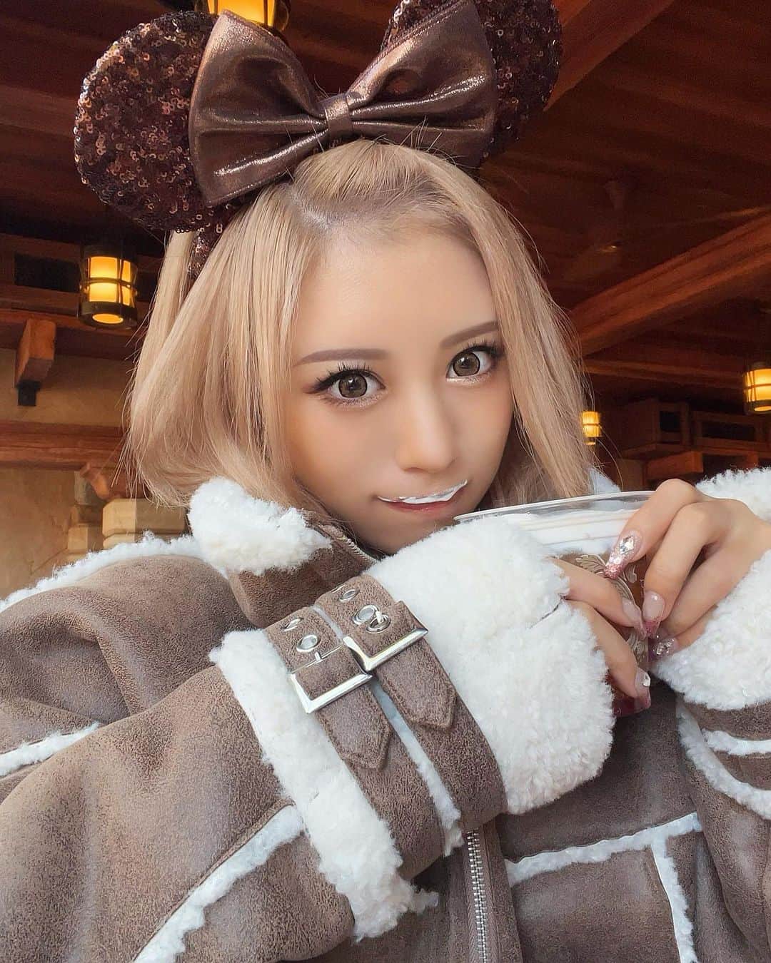 華のインスタグラム：「きゅんな季節😖🤎」