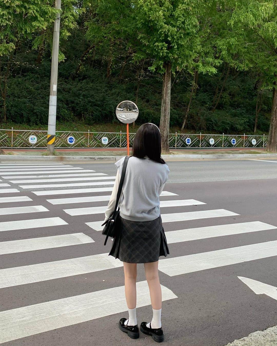 ウィ・ソンヒさんのインスタグラム写真 - (ウィ・ソンヒInstagram)「깜찍한 머리띠를 했읍니다」10月26日 22時33分 - _seong_hee